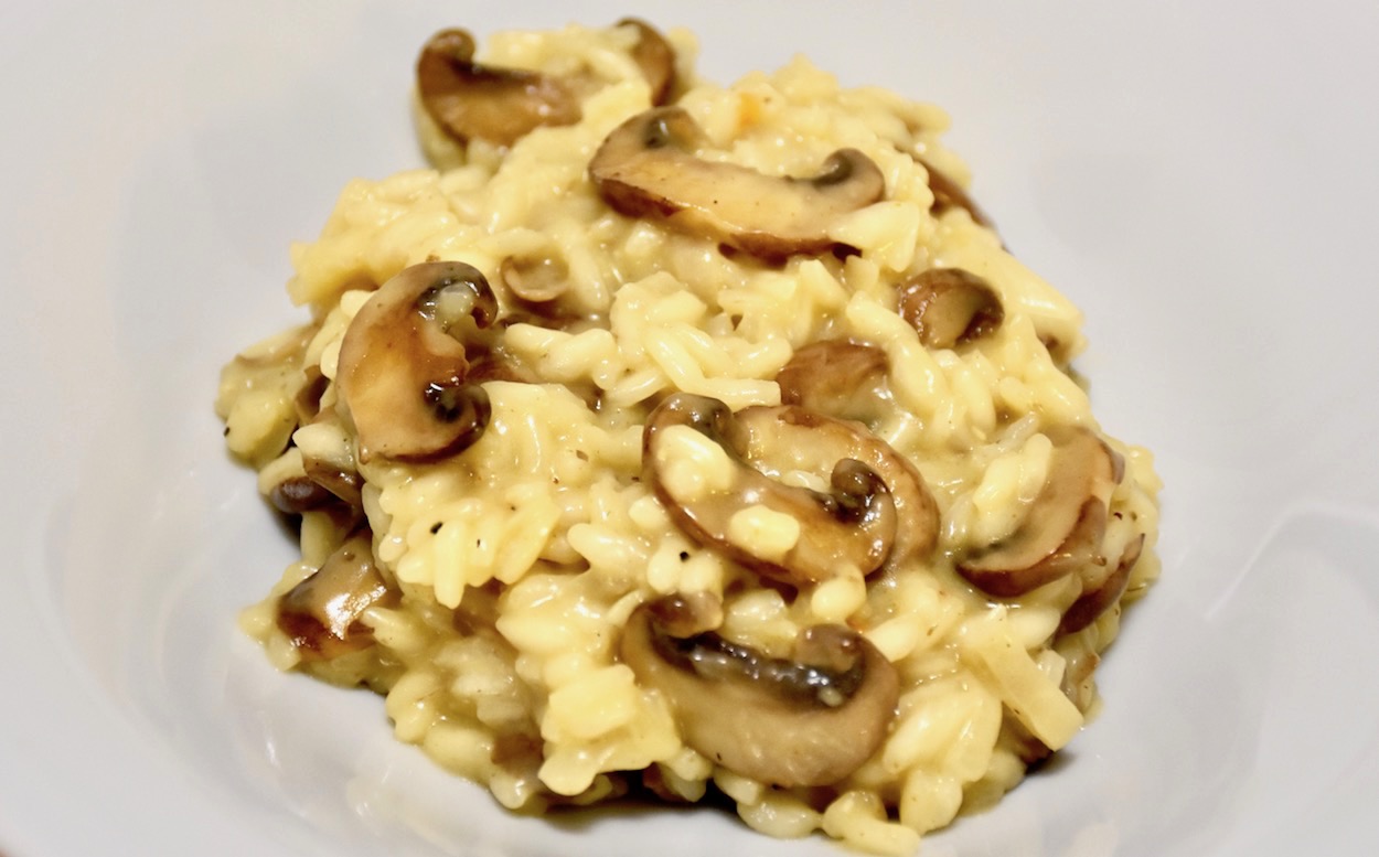 Easy and Delicious Creamy Mushroom Risotto