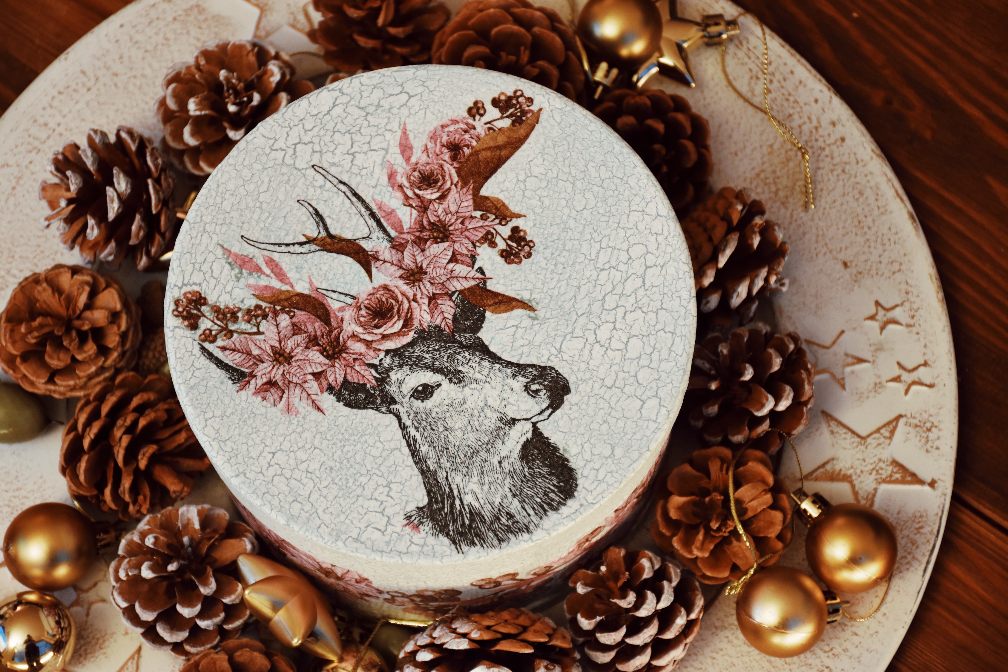 NOT BASIC upcycled interior design decorations Moname Magazine