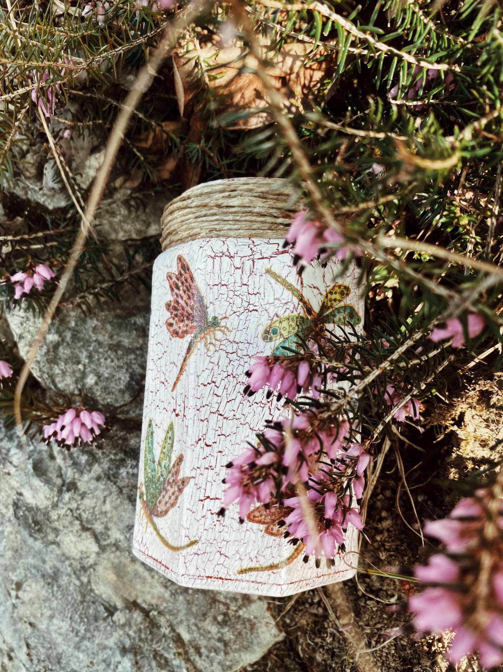 NOT BASIC upcycled interior design decorations Moname Magazine