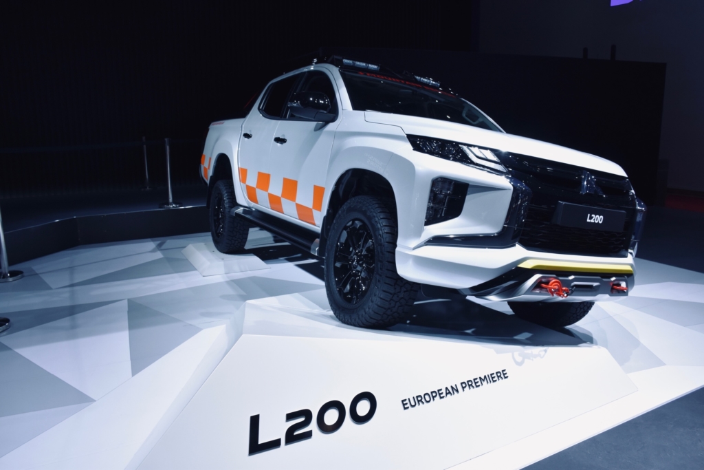 MITSUBISHI MOTORSa - New L200