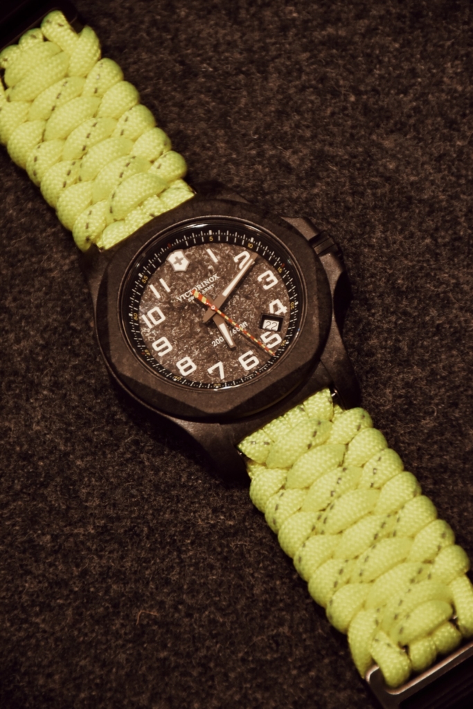 VICTORINOX, I.N.O.X. Carbon Limited Edition Collectio