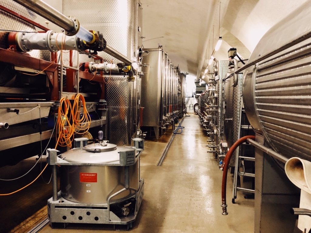 wine steel tanks