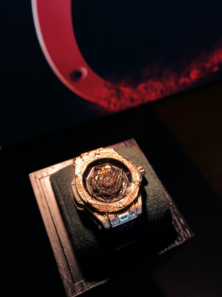 Hublot Big Bang Sang Bleu King Gold Pavé