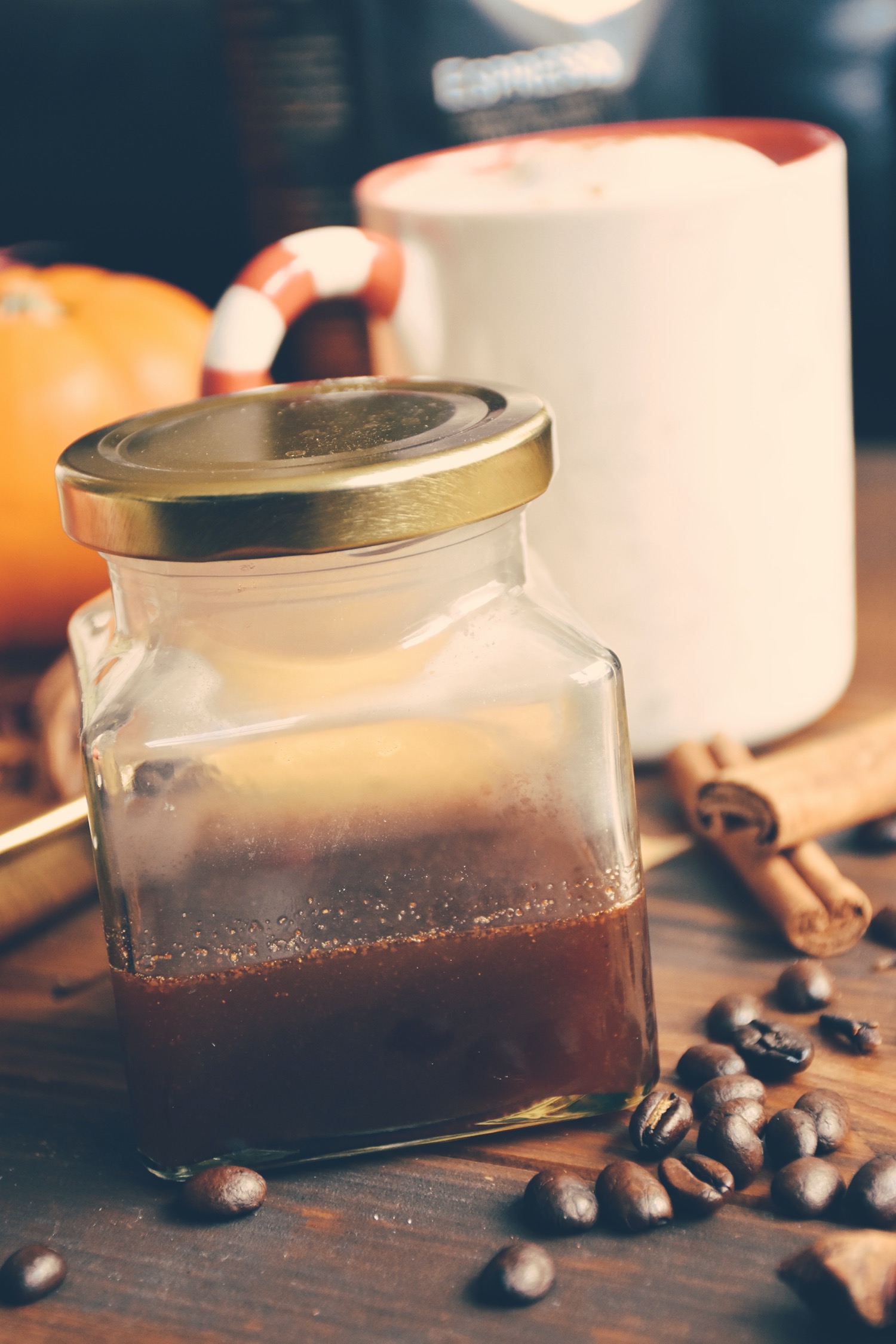 Fall spiced sirup for Fall Spice Coffee Latte