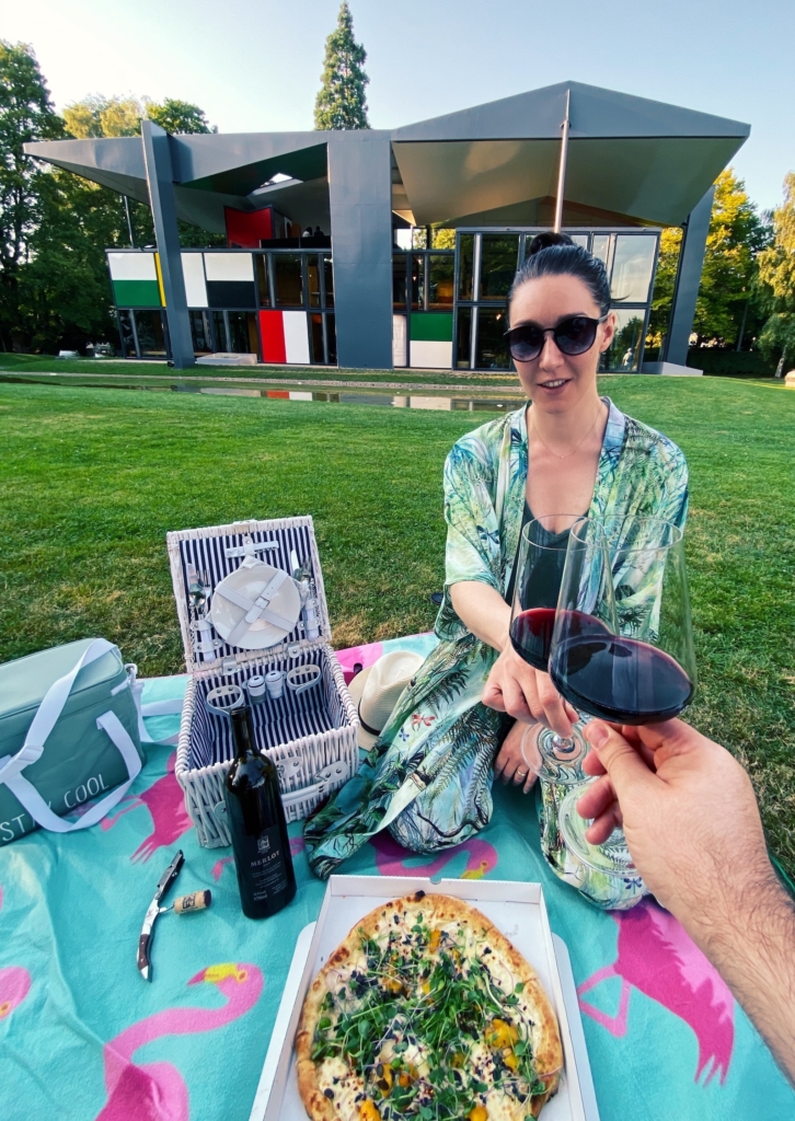Summer picnics in Zurich