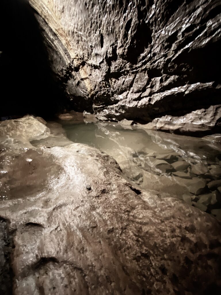 St. Beatus Caves