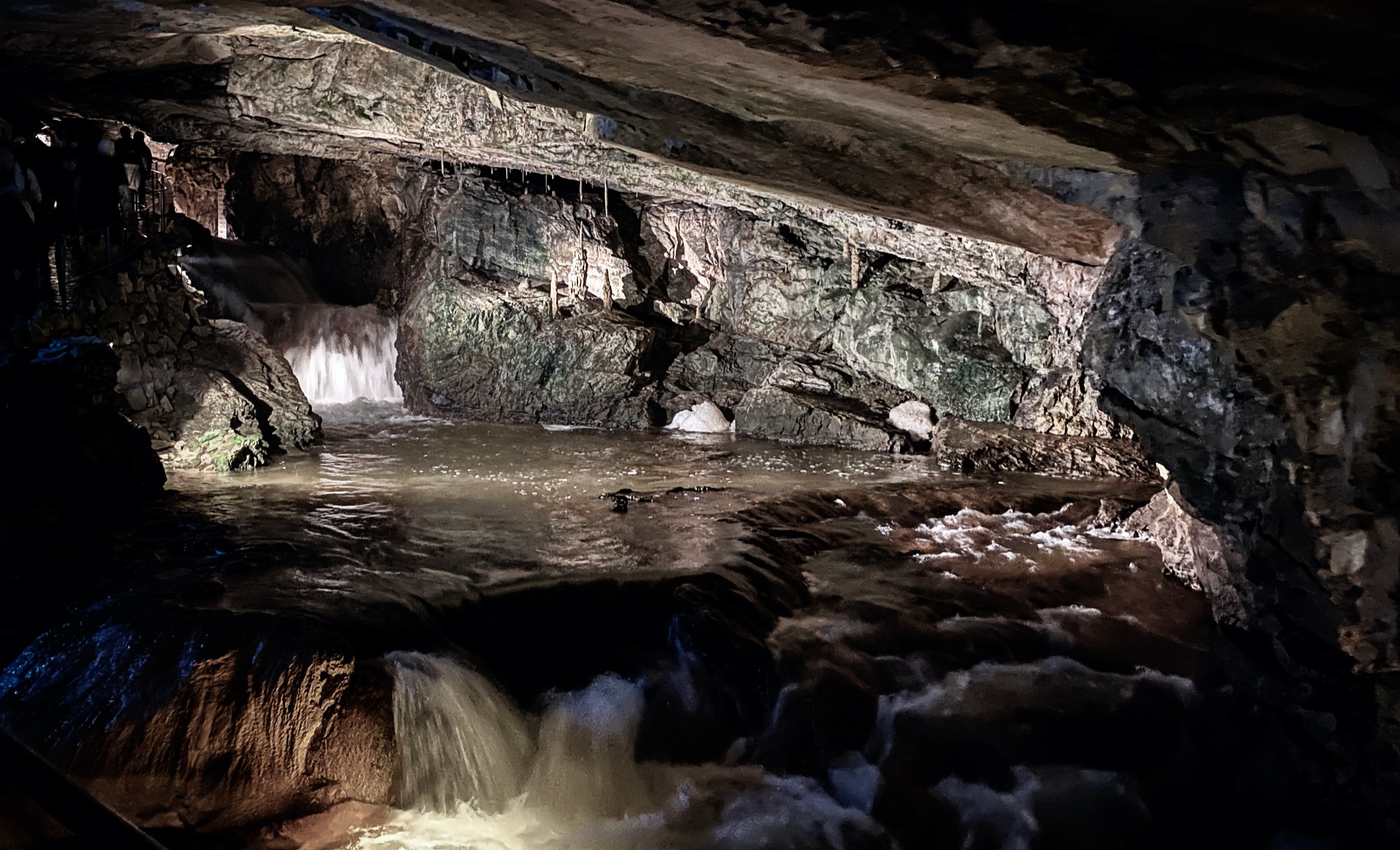 St. Beatus Caves – Dragon’s Hideout In A Swiss Cave System
